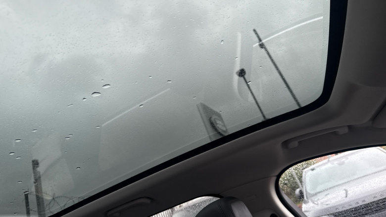 Jaguar F-Pace 2.0d Portfolio 5dr Auto AWD Diesel Estate